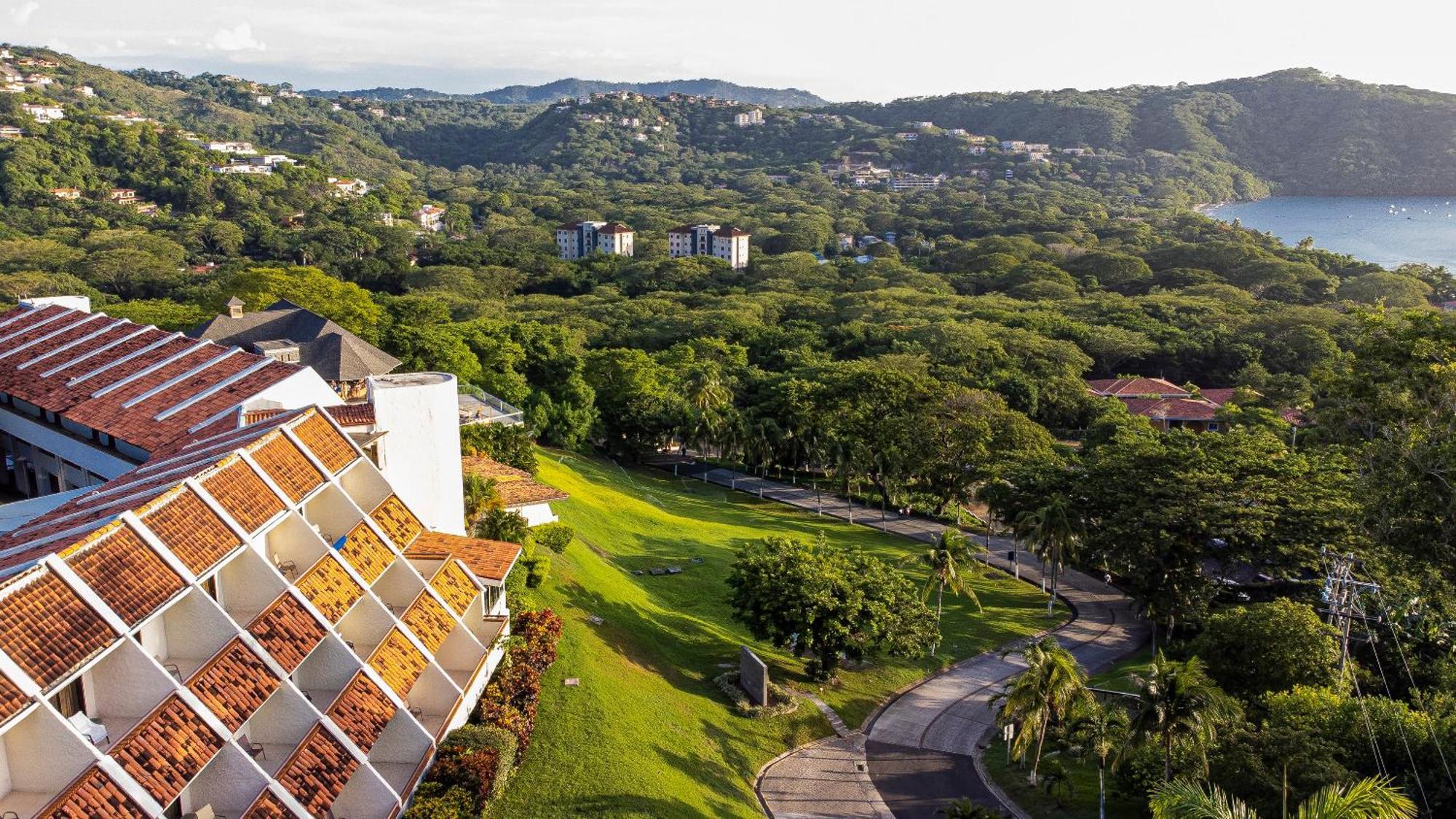 Villas Sol Beach Resort Playa Hermosa  Bagian luar foto