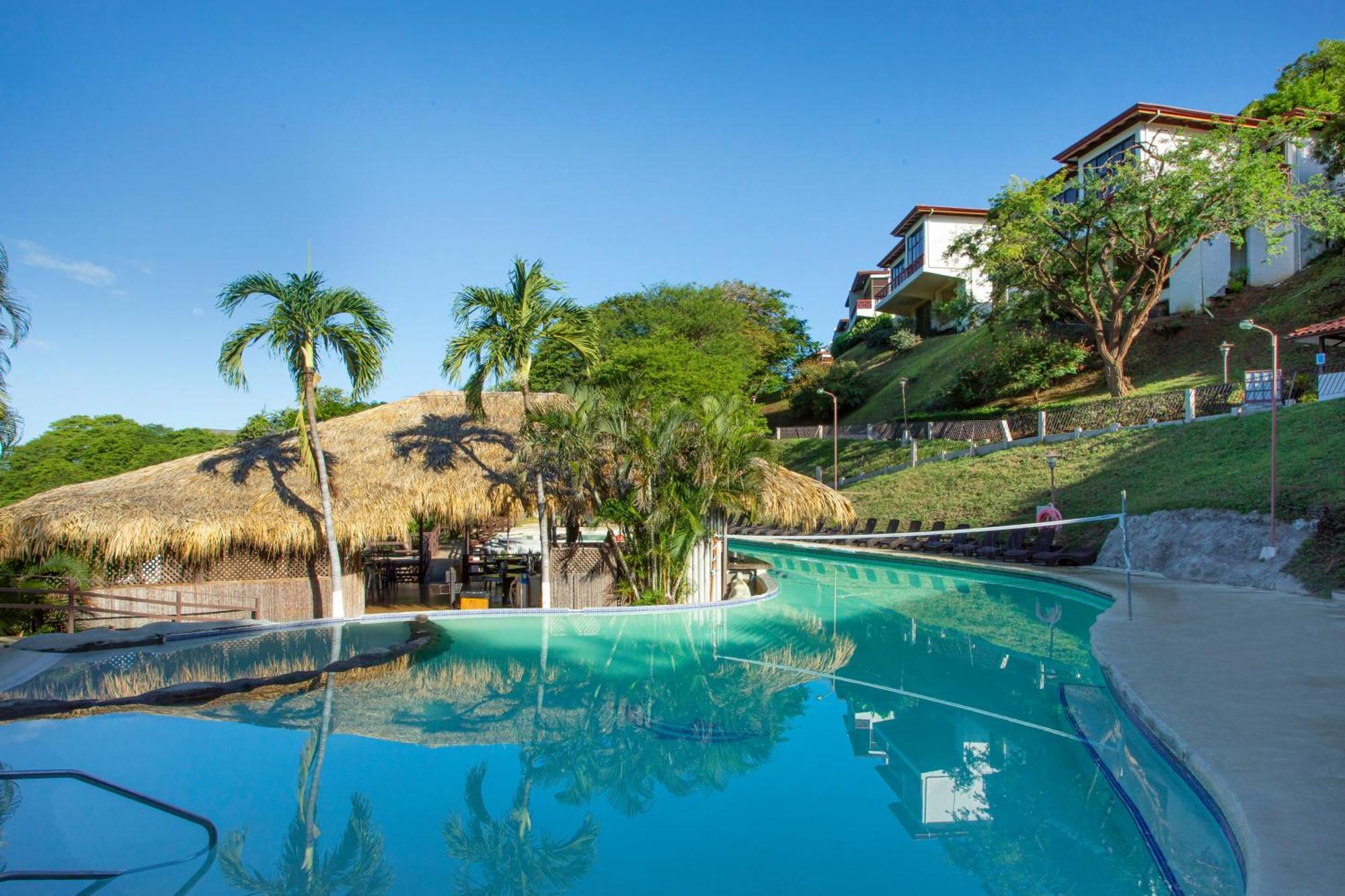 Villas Sol Beach Resort Playa Hermosa  Bagian luar foto