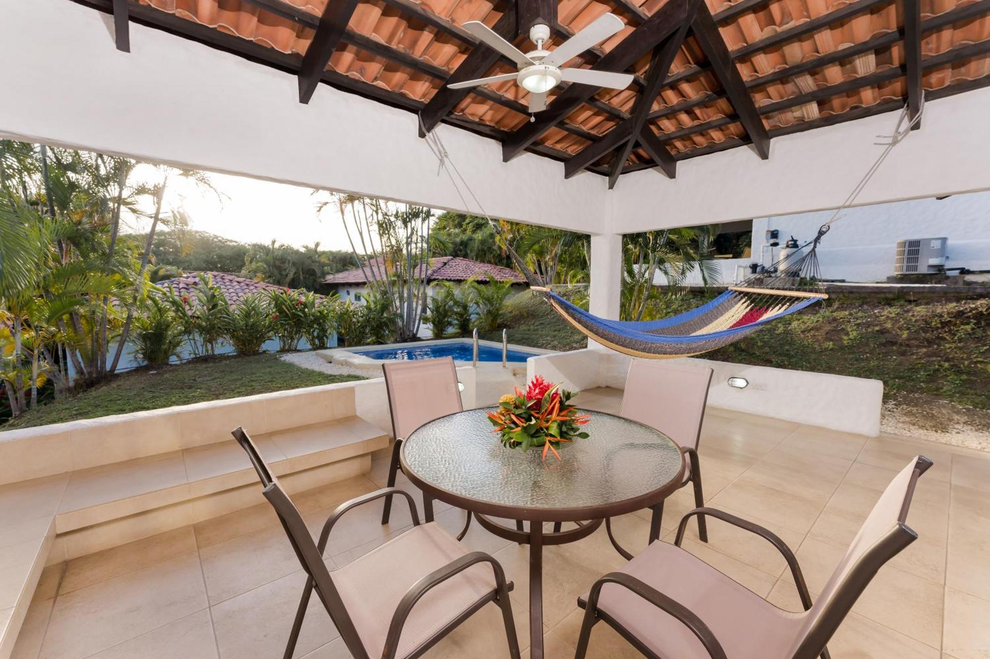 Villas Sol Beach Resort Playa Hermosa  Ruang foto