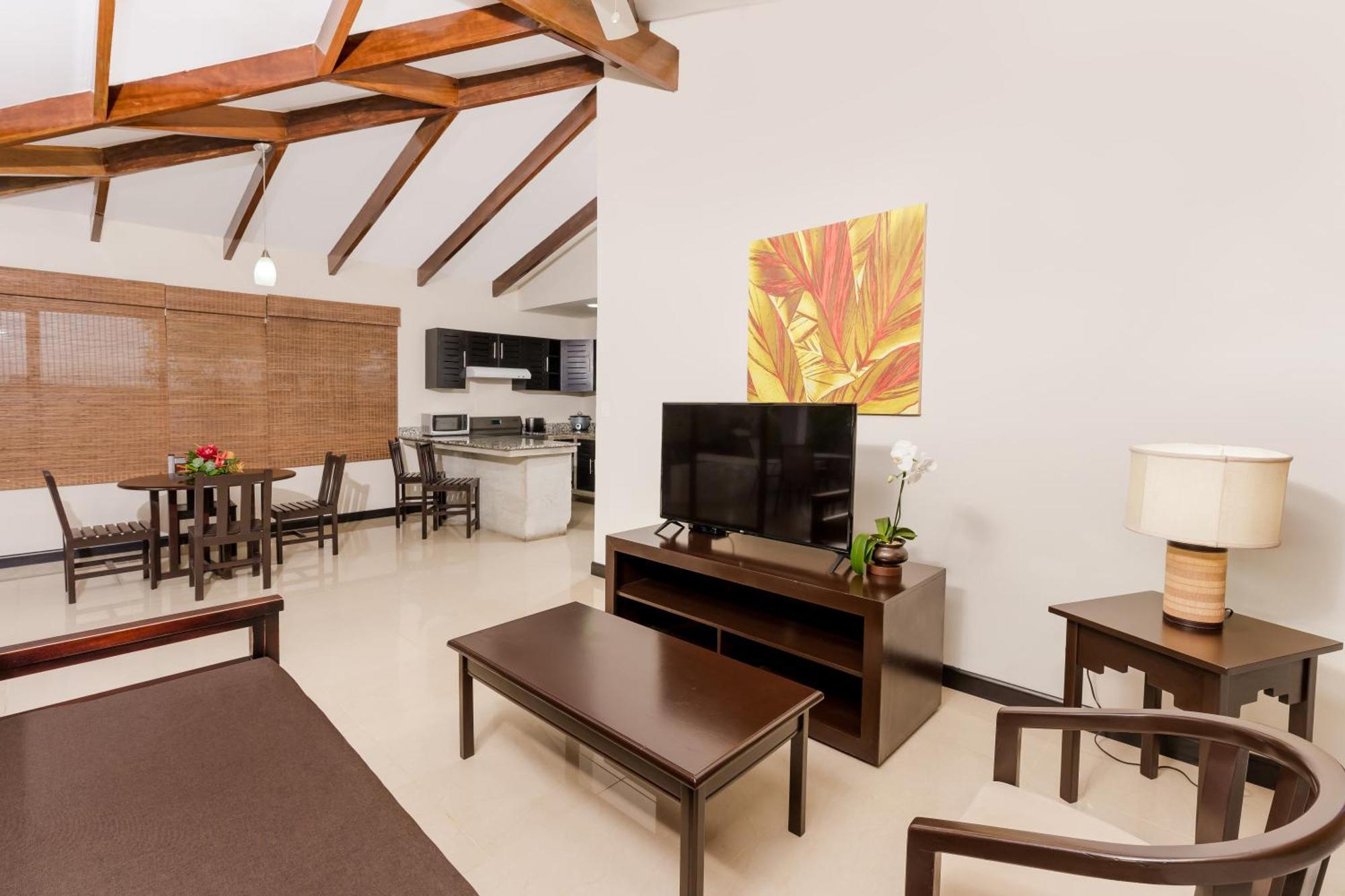 Villas Sol Beach Resort Playa Hermosa  Ruang foto